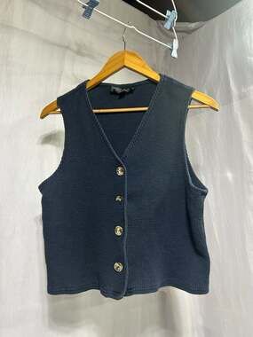 Vintage Karen Kane Lifestyle Navy Blue Waffle Knit Button Front Crop Vest XS